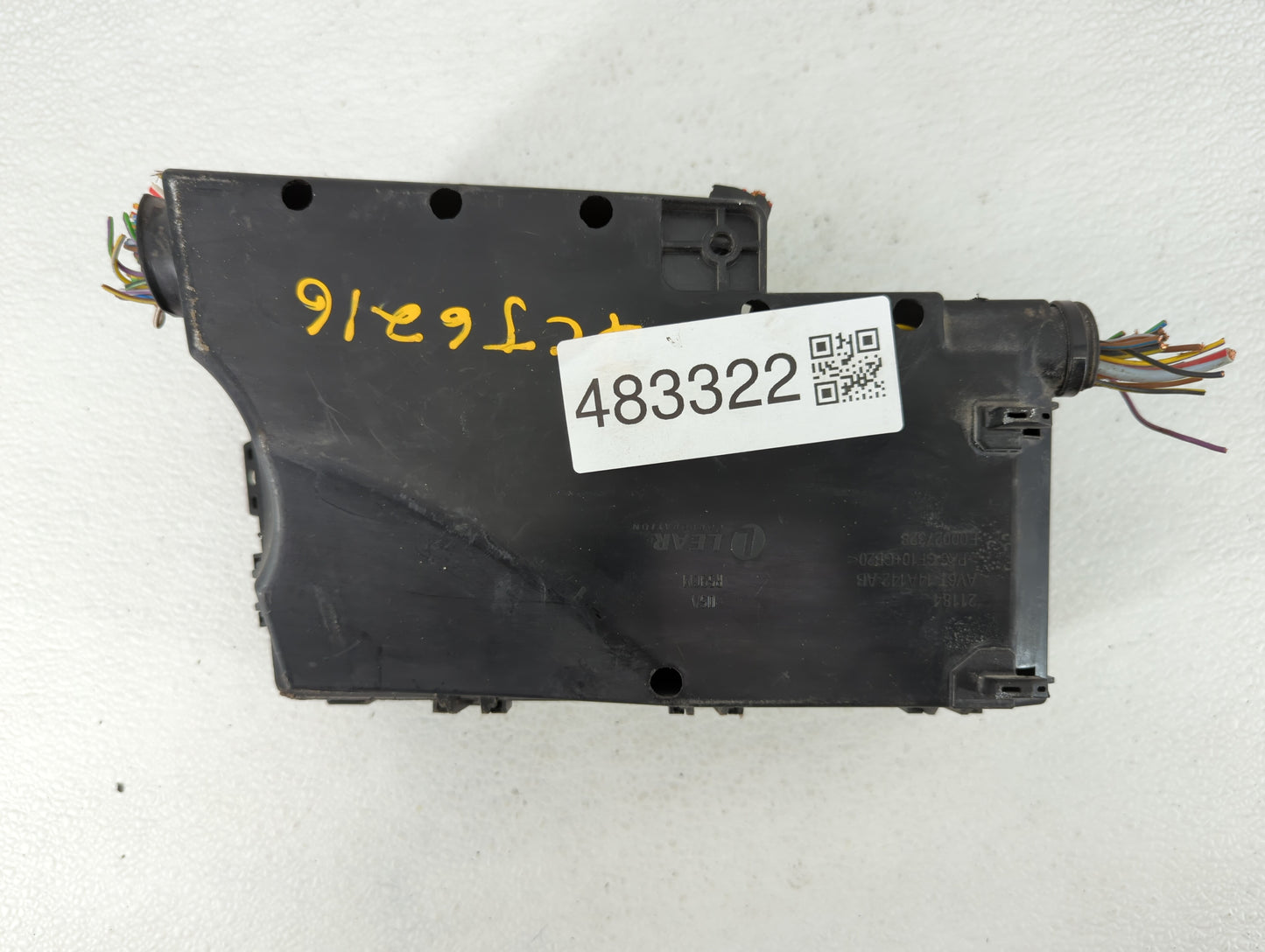 2013-2016 Ford Escape Fusebox Fuse Box Panel Relay Module P/N:AV6T-14A067-AD AV6T-14A067-AC Fits Fits 2013 2014 2015 2016 OE