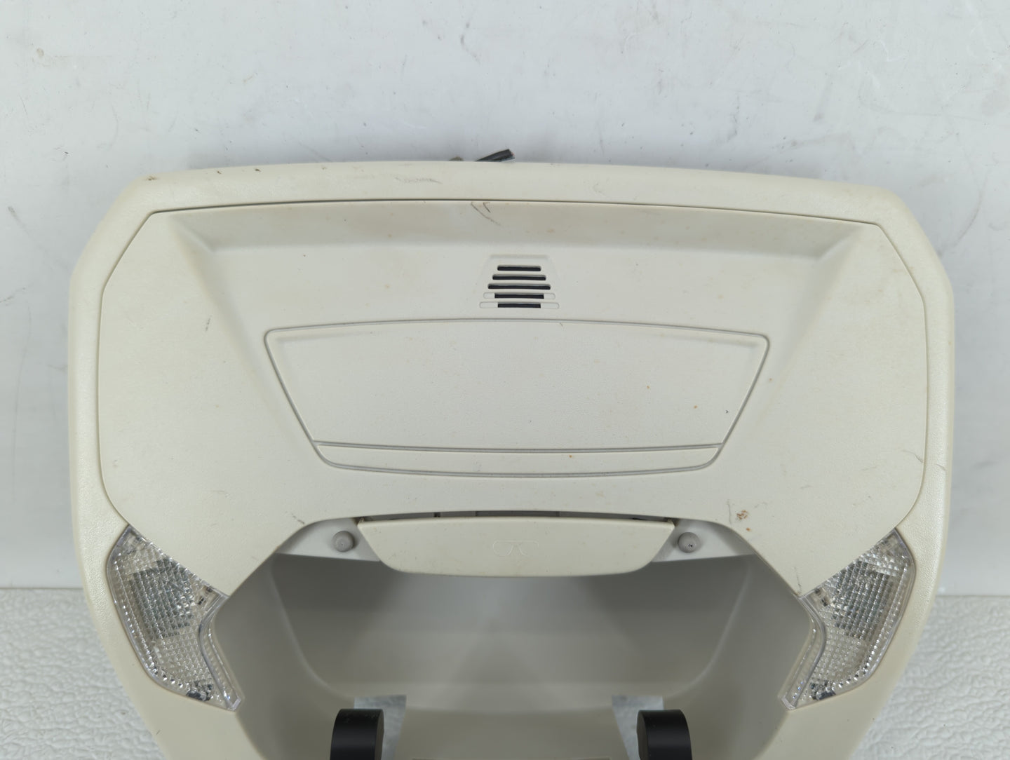 2016 Ford Escape Overhead Roof Console Cream - Oemusedautoparts1.com