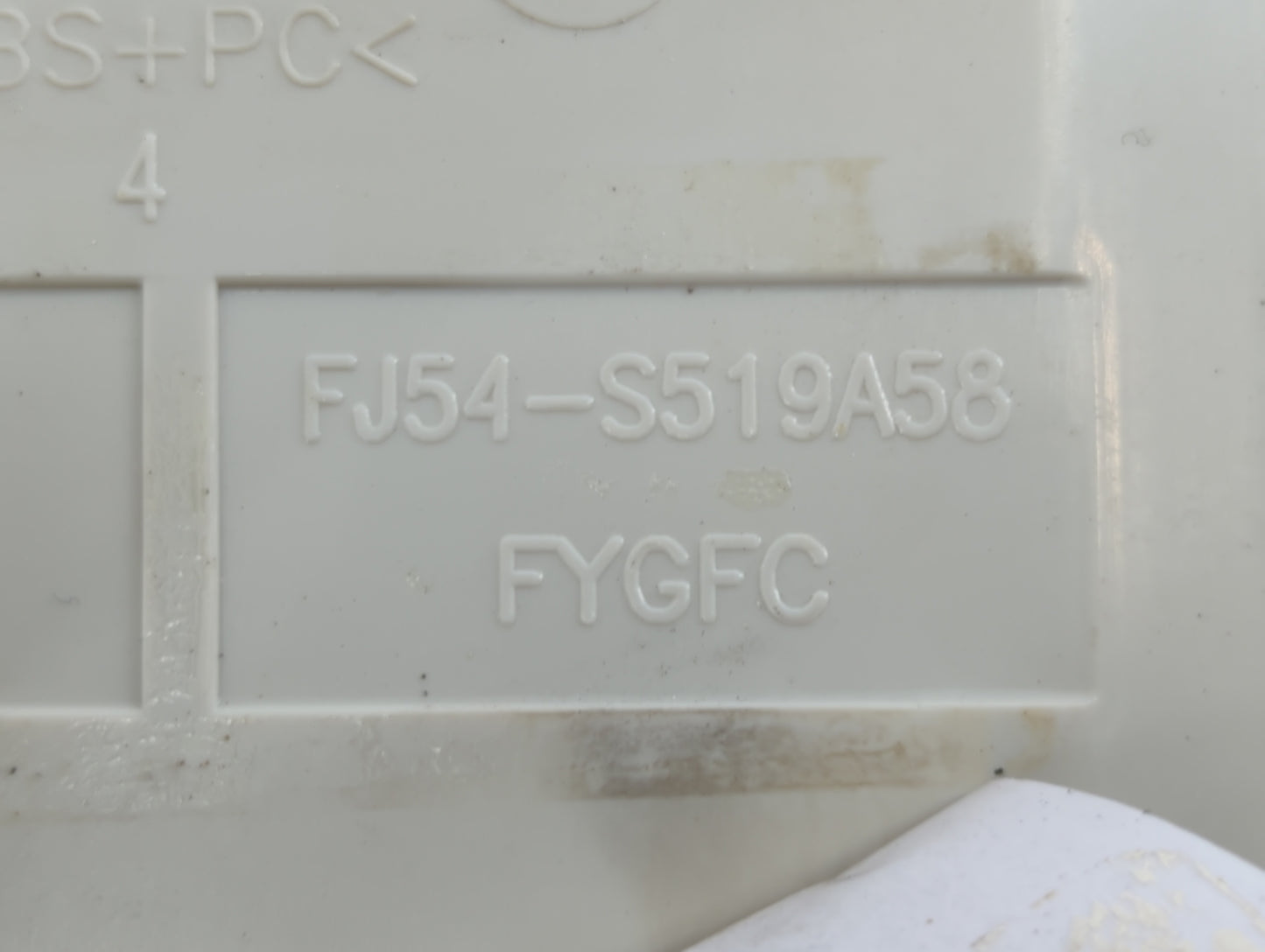 2016 Ford Escape Overhead Roof Console Cream - Oemusedautoparts1.com
