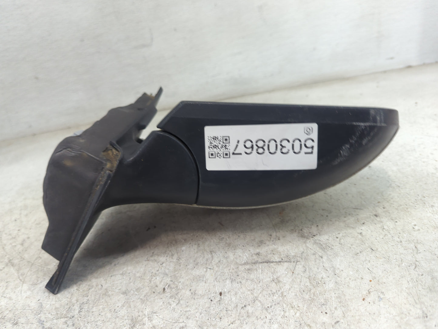 2013-2016 Ford Escape Passenger Side View Mirror - Right Door Mirror OEM Used - Oemusedautoparts1.com