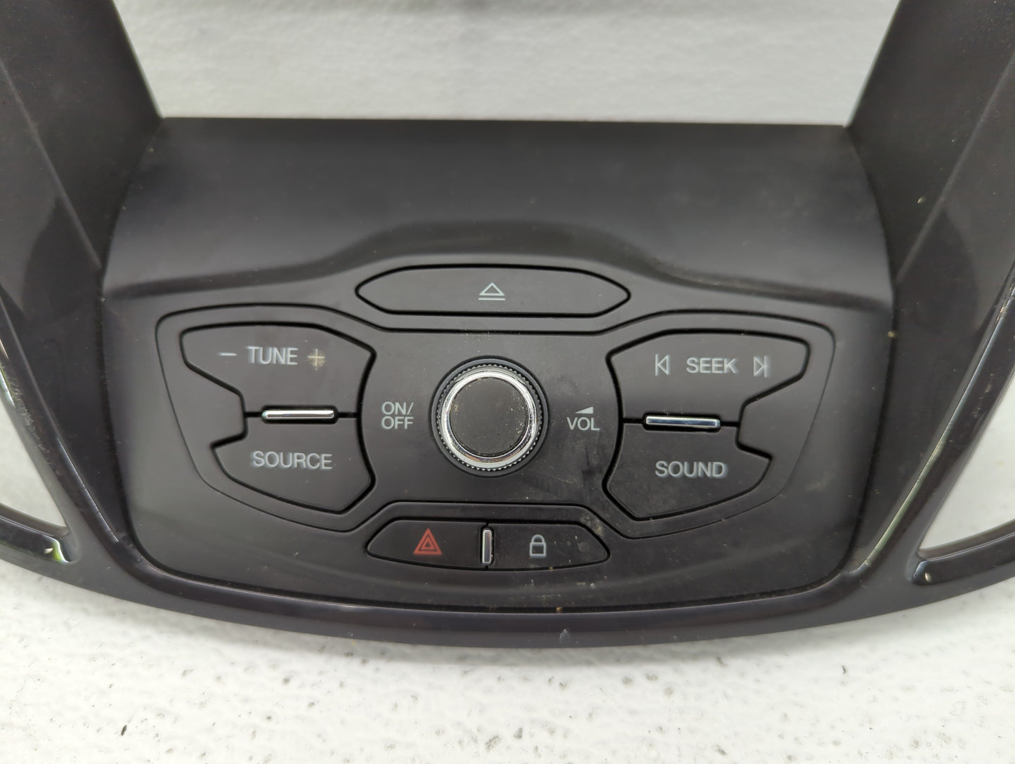 2016 Ford Escape Radio Control Panel - Oemusedautoparts1.com