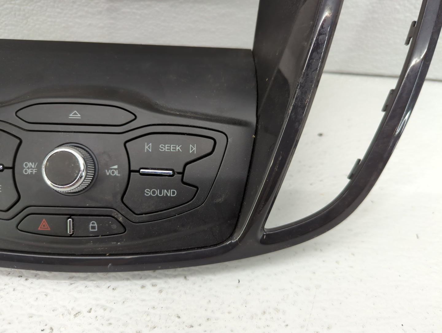 2016 Ford Escape Radio Control Panel - Oemusedautoparts1.com