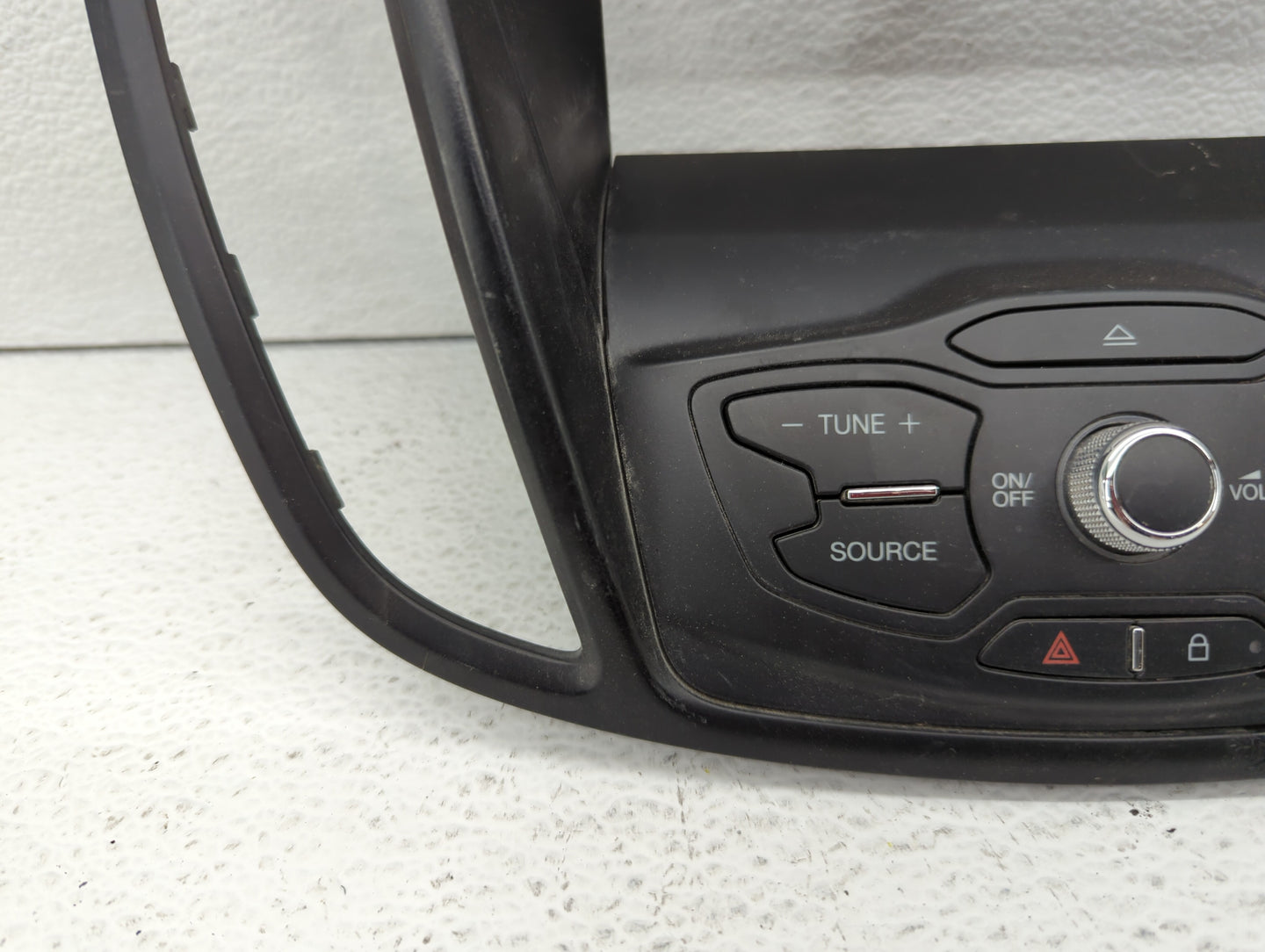 2016 Ford Escape Radio Control Panel - Oemusedautoparts1.com