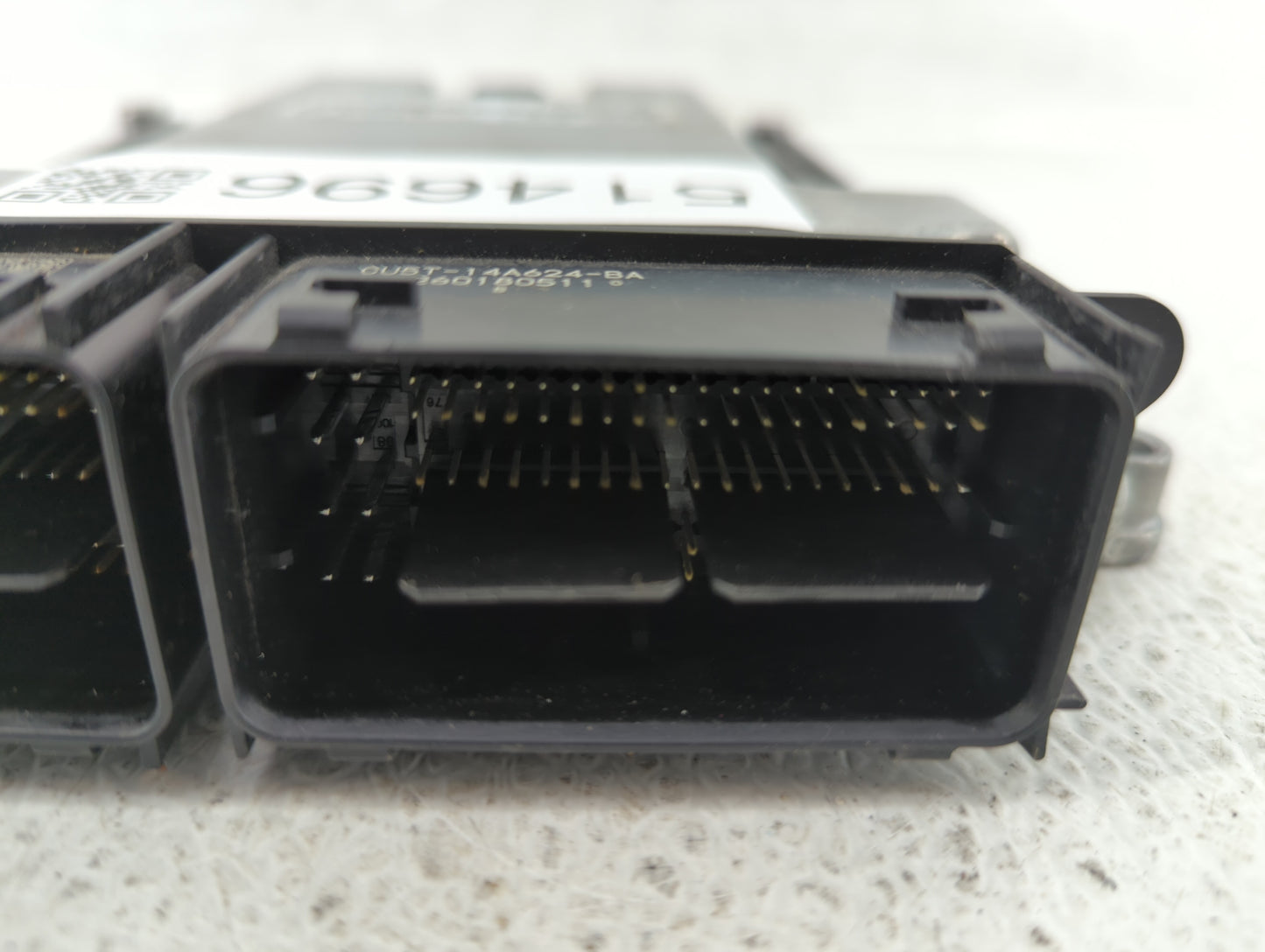 2013-2016 Ford Escape PCM Engine Control Computer ECU ECM PCU OEM P/N:FJ5A-12B684-BA FJ5A-12A650-UB Fits Fits 2013 2014 2015