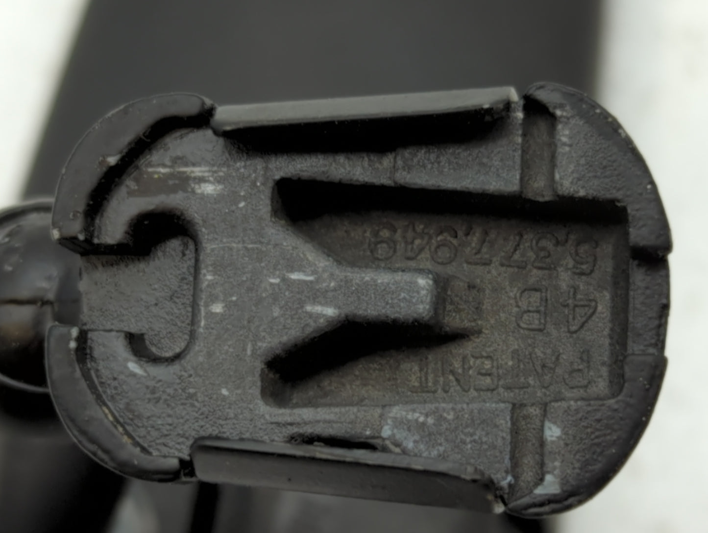 2001-2016 Ford Escape Interior Rear View Mirror Replacement OEM P/N:031681 E8011681 Fits OEM Used Auto Parts - Oemusedautopa