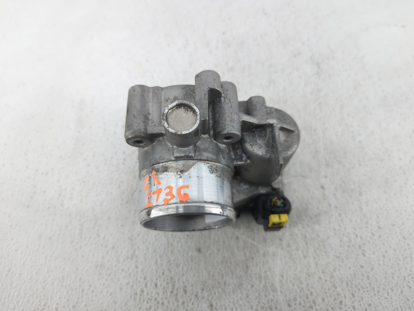 2013-2016 Ford Escape Throttle Body P/N:7S7G-9F991-CA Fits Fits 2013 2014 2015 2016 2017 2018 2019 OEM Used Auto Parts - Oem