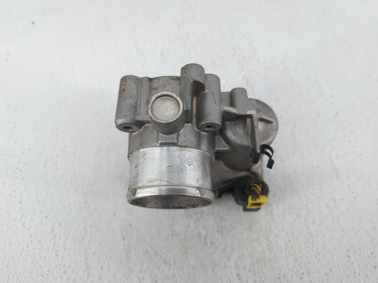 2013-2016 Ford Escape Throttle Body P/N:7S7G-9F991-CA Fits Fits 2013 2014 2015 2016 2017 2018 2019 OEM Used Auto Parts - Oem