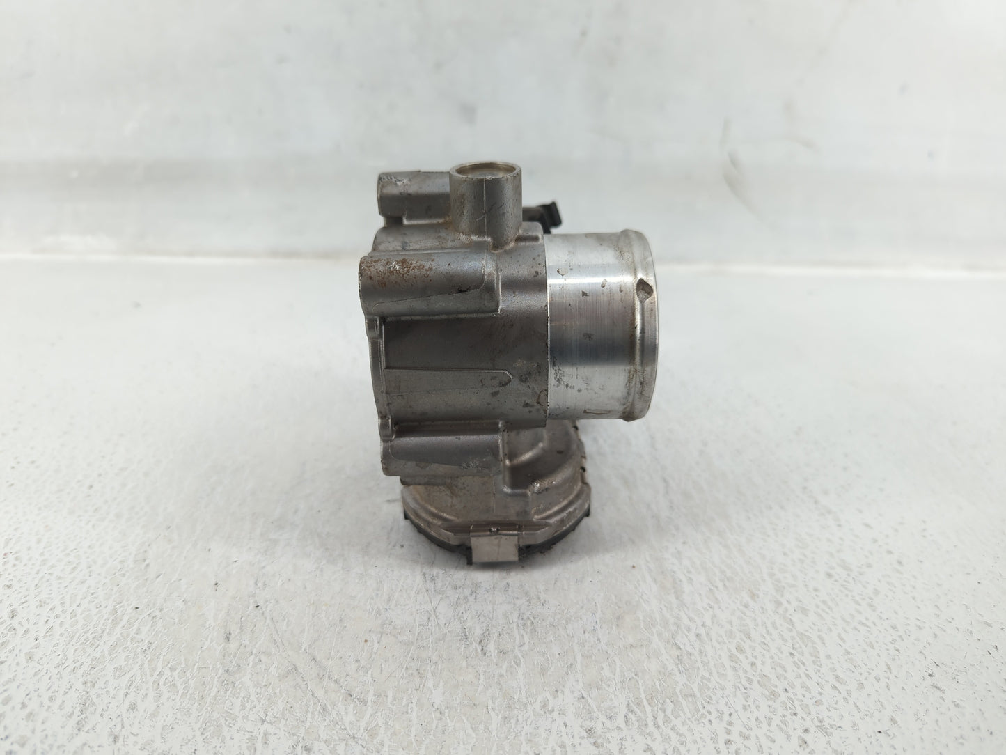 2013-2016 Ford Escape Throttle Body P/N:7S7G-9F991-CA Fits Fits 2013 2014 2015 2016 2017 2018 2019 OEM Used Auto Parts - Oem