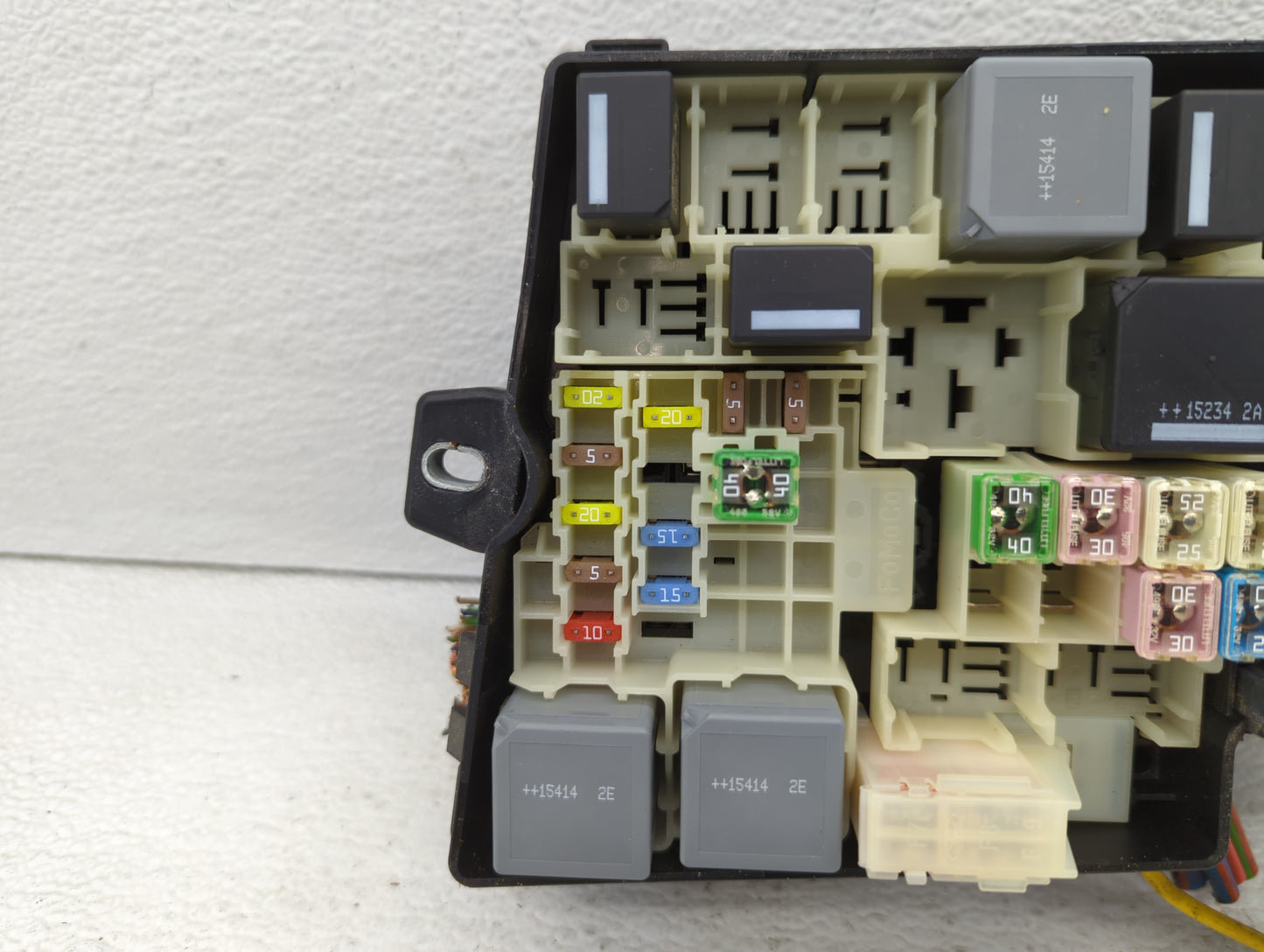 2013-2016 Ford Escape Fusebox Fuse Box Panel Relay Module P/N:AV6T-14A067-AD Fits Fits 2013 2014 2015 2016 OEM Used Auto Par