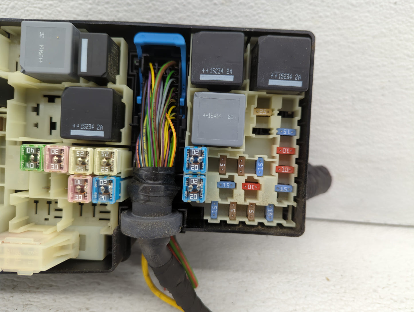 2013-2016 Ford Escape Fusebox Fuse Box Panel Relay Module P/N:AV6T-14A067-AD Fits Fits 2013 2014 2015 2016 OEM Used Auto Par