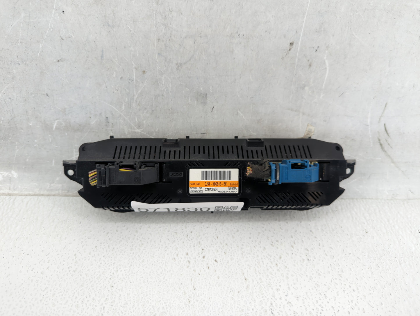 2015-2016 Ford Escape Climate Control Module Temperature AC/Heater Replacement P/N:CJ5T-18C612-BE Fits Fits 2015 2016 OEM Us