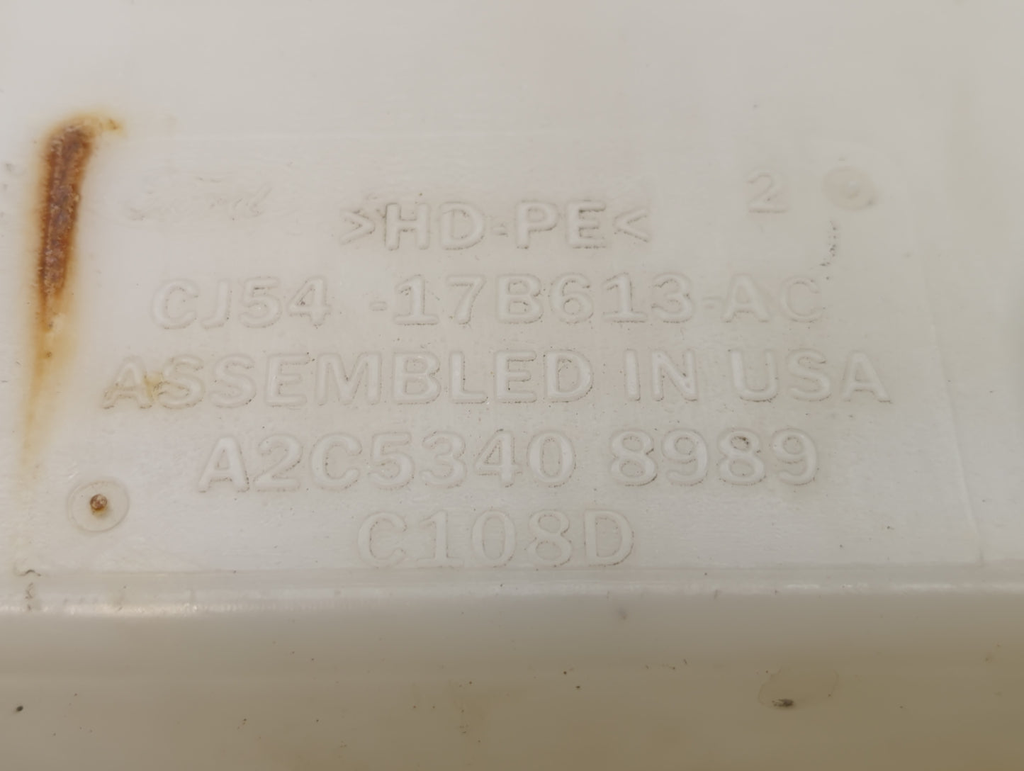 2013-2014 Ford Escape Windshield Washer Fluid Reservoir Bottle Oem - Oemusedautoparts1.com