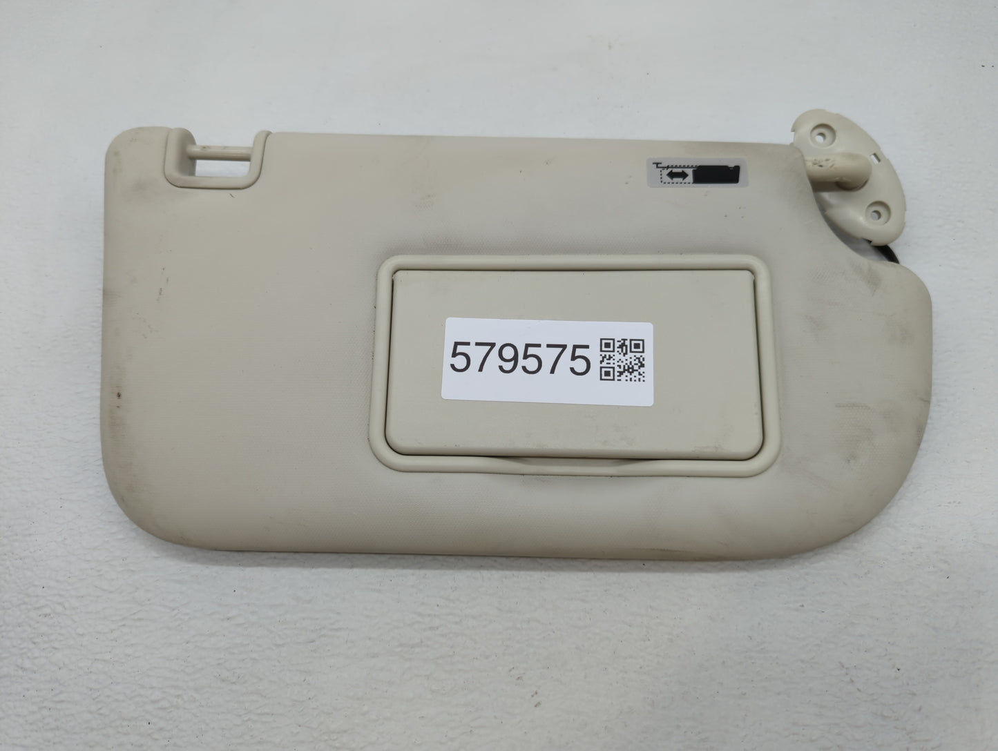 2013-2019 Ford Escape Sun Visor Shade Replacement Passenger Right Mirror Fits Fits 2013 2014 2015 2016 2017 2018 2019 OEM Us