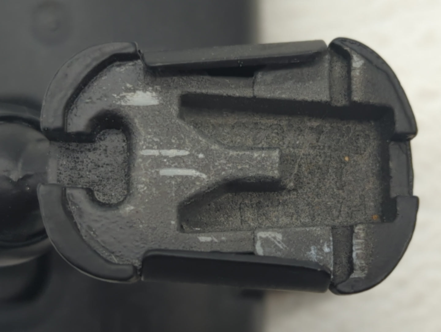 2001-2016 Ford Escape Interior Rear View Mirror Replacement OEM P/N:E8011681 Fits OEM Used Auto Parts - Oemusedautoparts1.co