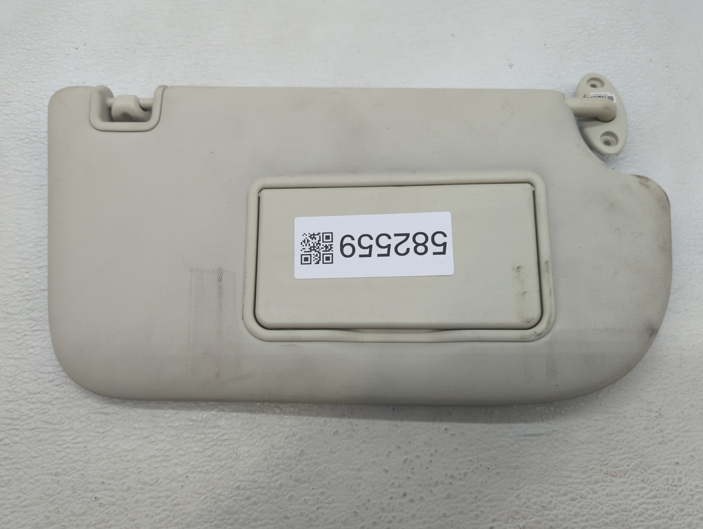2013-2019 Ford Escape Sun Visor Shade Replacement Passenger Right Mirror Fits Fits 2013 2014 2015 2016 2017 2018 2019 OEM Us