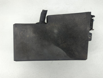 2013-2016 Ford Escape Fusebox Fuse Box Panel Relay Module P/N:AV6T-14A067-AD Fits Fits 2013 2014 2015 2016 OEM Used Auto Par