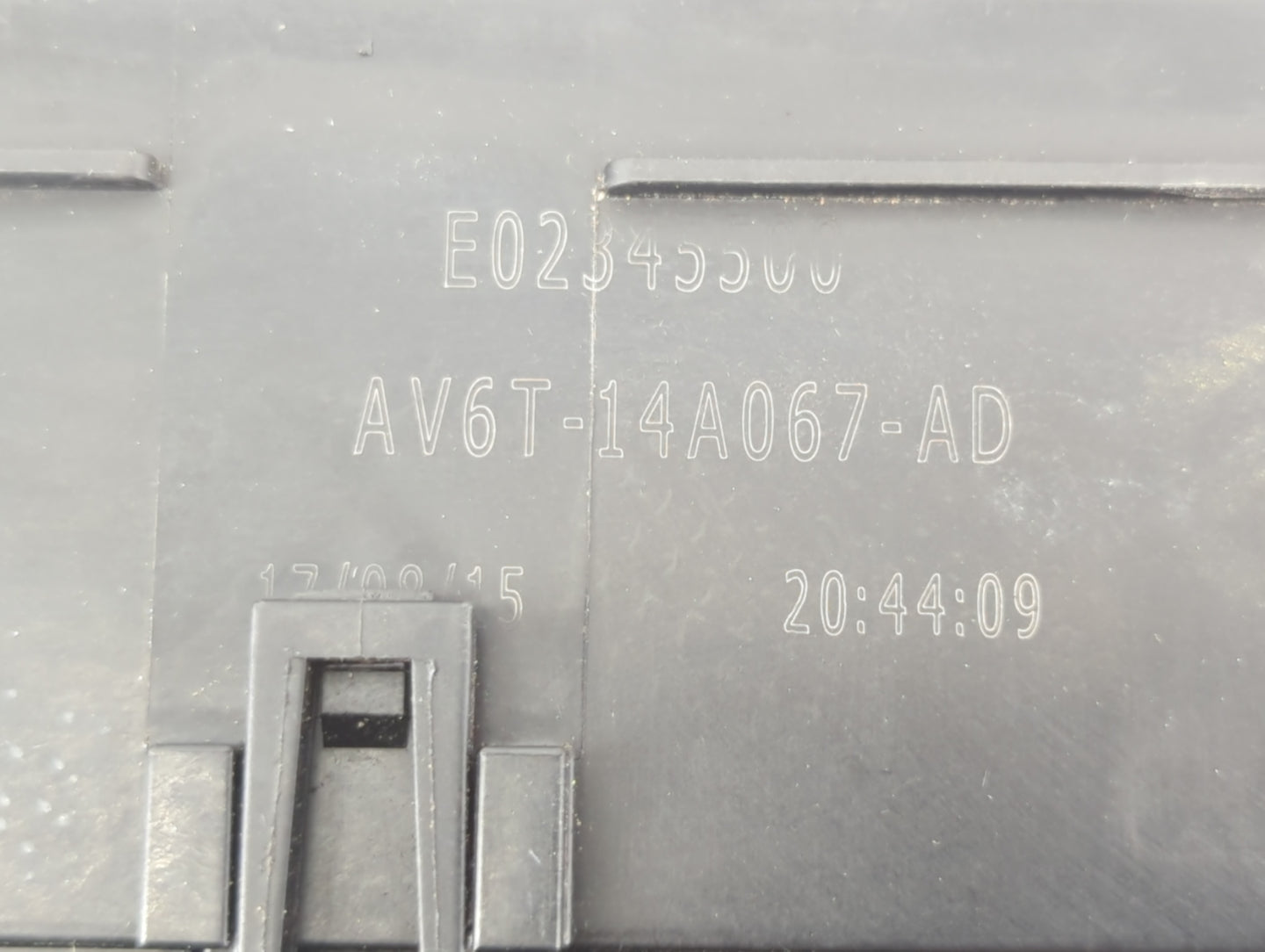2013-2016 Ford Escape Fusebox Fuse Box Panel Relay Module P/N:AV6T-14A067-AD Fits Fits 2013 2014 2015 2016 OEM Used Auto Par