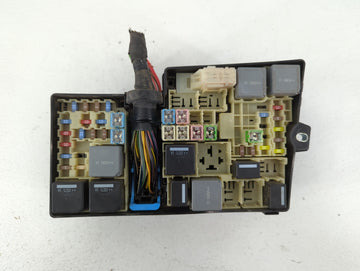 2013-2016 Ford Escape Fusebox Fuse Box Panel Relay Module P/N:AV6T-14A067-AD Fits Fits 2013 2014 2015 2016 OEM Used Auto Par
