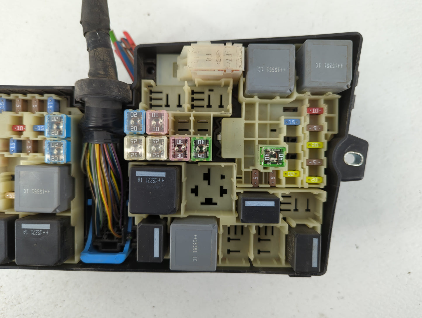 2013-2016 Ford Escape Fusebox Fuse Box Panel Relay Module P/N:AV6T-14A067-AD Fits Fits 2013 2014 2015 2016 OEM Used Auto Par