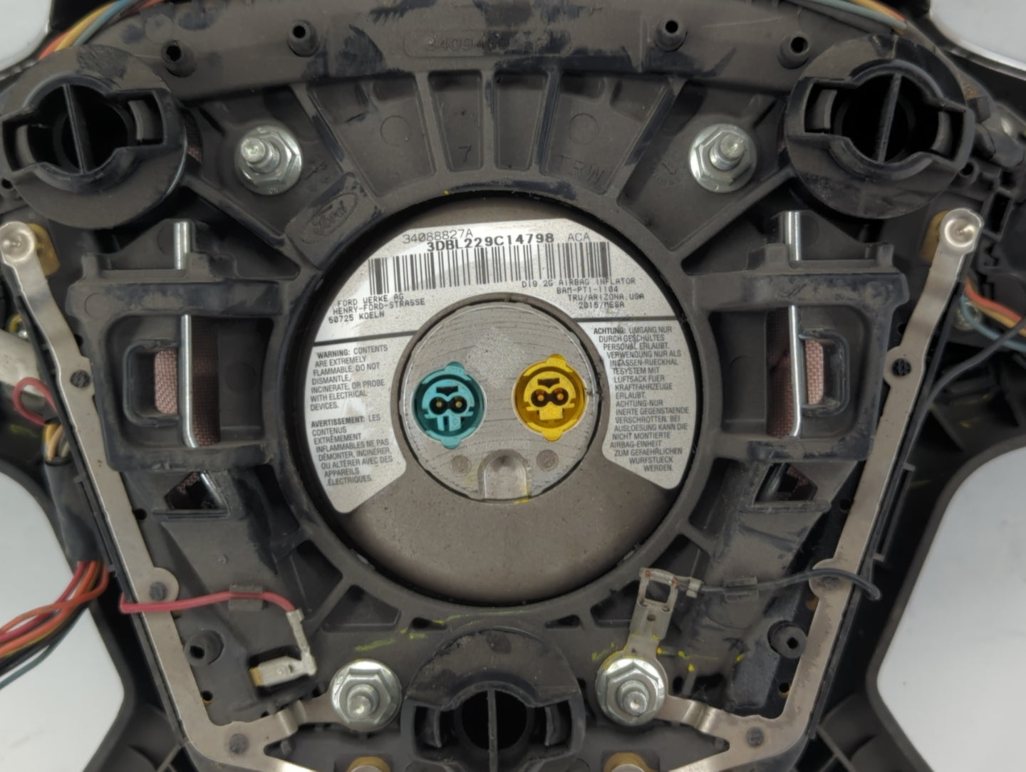 2015-2016 Ford Escape Air Bag Driver Left Steering Wheel Mounted P/N:EJ54 A042B85 BA3 Fits Fits 2015 2016 OEM Used Auto Part