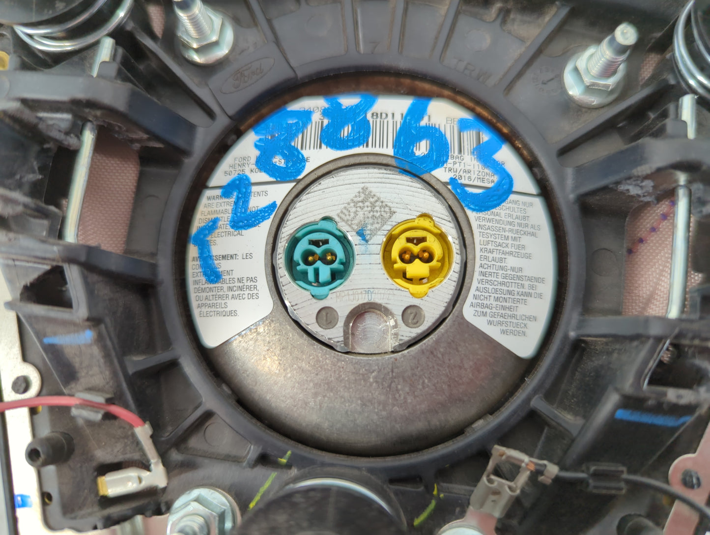 2015-2016 Ford Escape Air Bag Driver Left Steering Wheel Mounted P/N:EJ54 A042B85 BA3 Fits Fits 2015 2016 OEM Used Auto Part