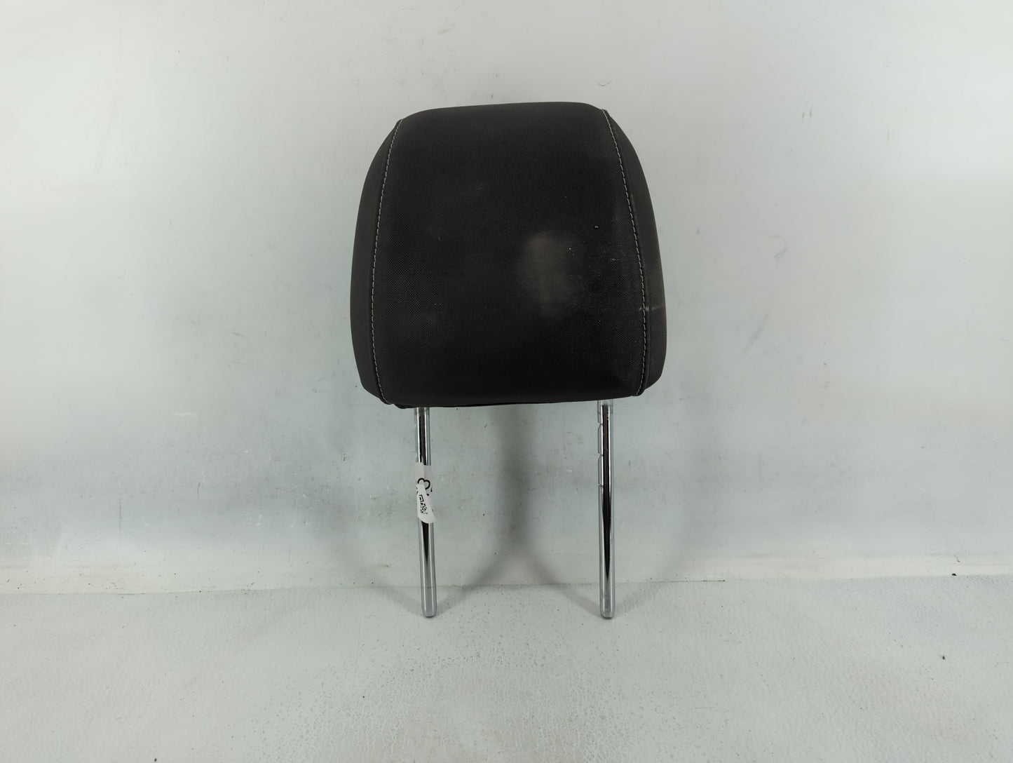 2016 Ford Escape Headrest Head Rest Front Driver Passenger Seat Fits OEM Used Auto Parts - Oemusedautoparts1.com