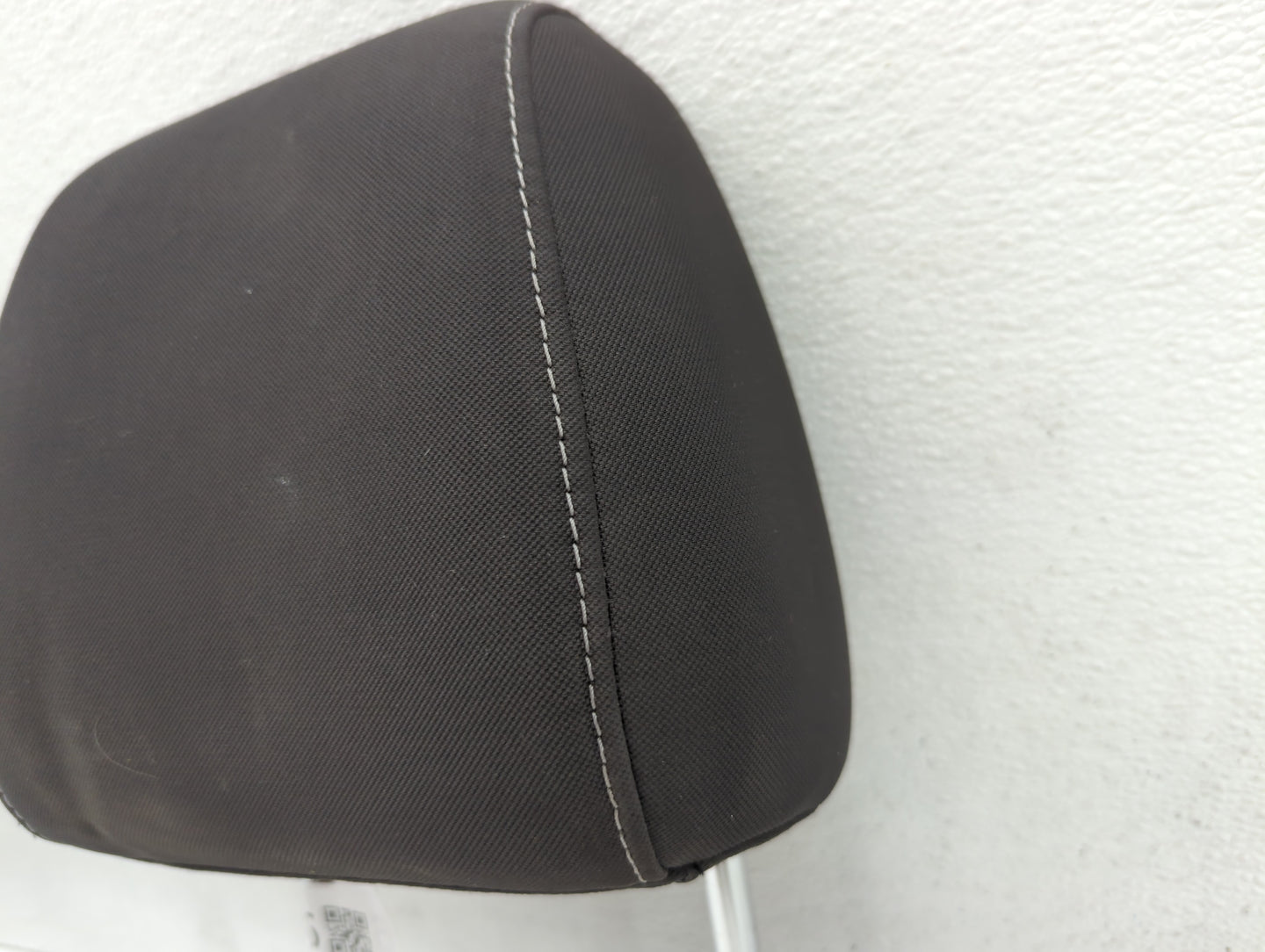 2016 Ford Escape Headrest Head Rest Front Driver Passenger Seat Fits OEM Used Auto Parts - Oemusedautoparts1.com