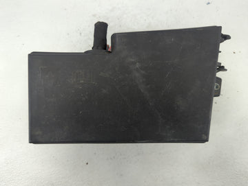 2013-2016 Ford Escape Fusebox Fuse Box Panel Relay Module P/N:AV6T-14A067-AD Fits Fits 2013 2014 2015 2016 OEM Used Auto Par