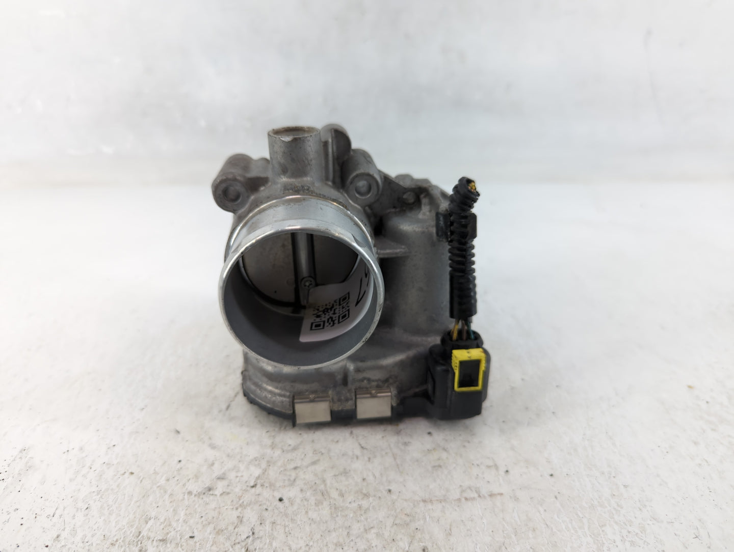 2013-2016 Ford Escape Throttle Body P/N:7S7G-9F991-CA Fits Fits 2013 2014 2015 2016 2017 2018 2019 OEM Used Auto Parts - Oem