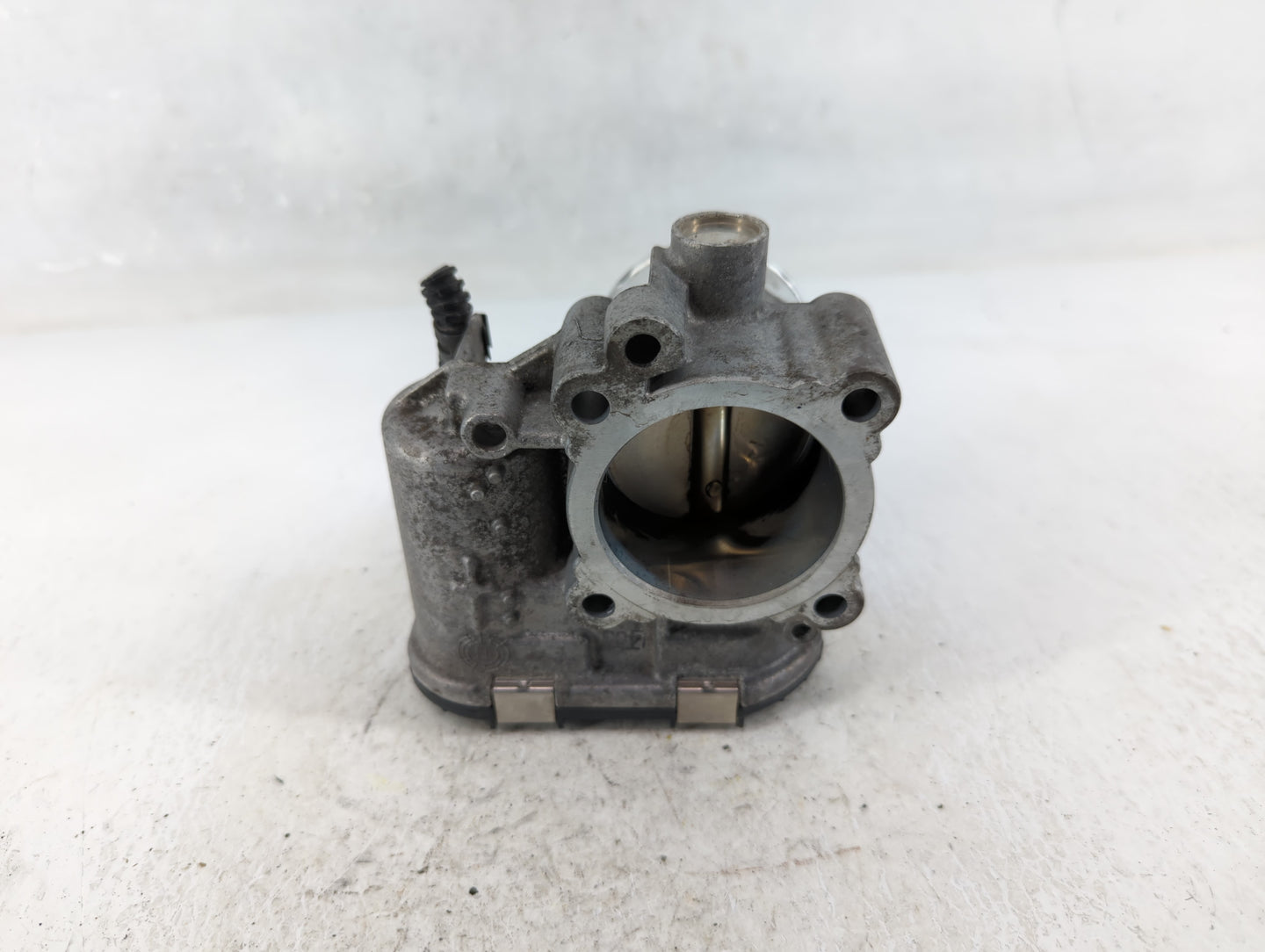 2013-2016 Ford Escape Throttle Body P/N:7S7G-9F991-CA Fits Fits 2013 2014 2015 2016 2017 2018 2019 OEM Used Auto Parts - Oem