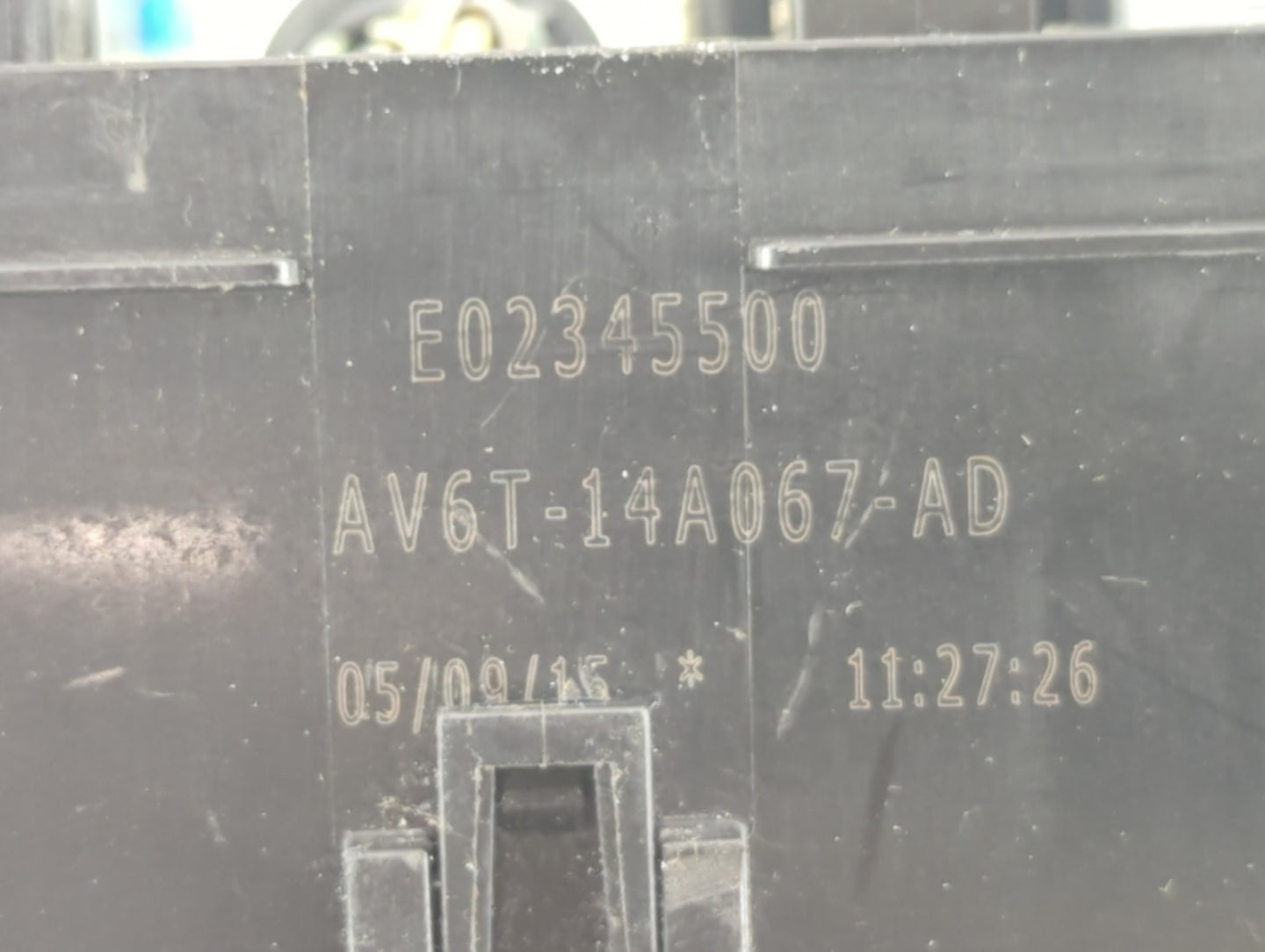 2013-2016 Ford Escape Fusebox Fuse Box Panel Relay Module P/N:E02345500 AV6T-14A067-AD Fits Fits 2013 2014 2015 2016 OEM Use