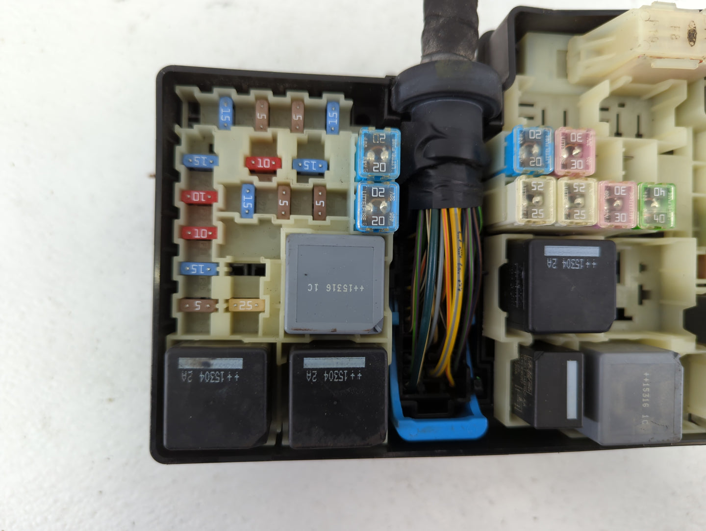 2013-2016 Ford Escape Fusebox Fuse Box Panel Relay Module P/N:AV6T-14A142-AB AV6T-14A067-AD Fits Fits 2013 2014 2015 2016 OE