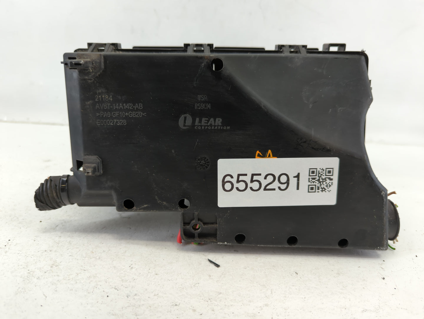 2013-2016 Ford Escape Fusebox Fuse Box Panel Relay Module P/N:AV6T-14A142-AB AV6T-14A067-AD Fits Fits 2013 2014 2015 2016 OE