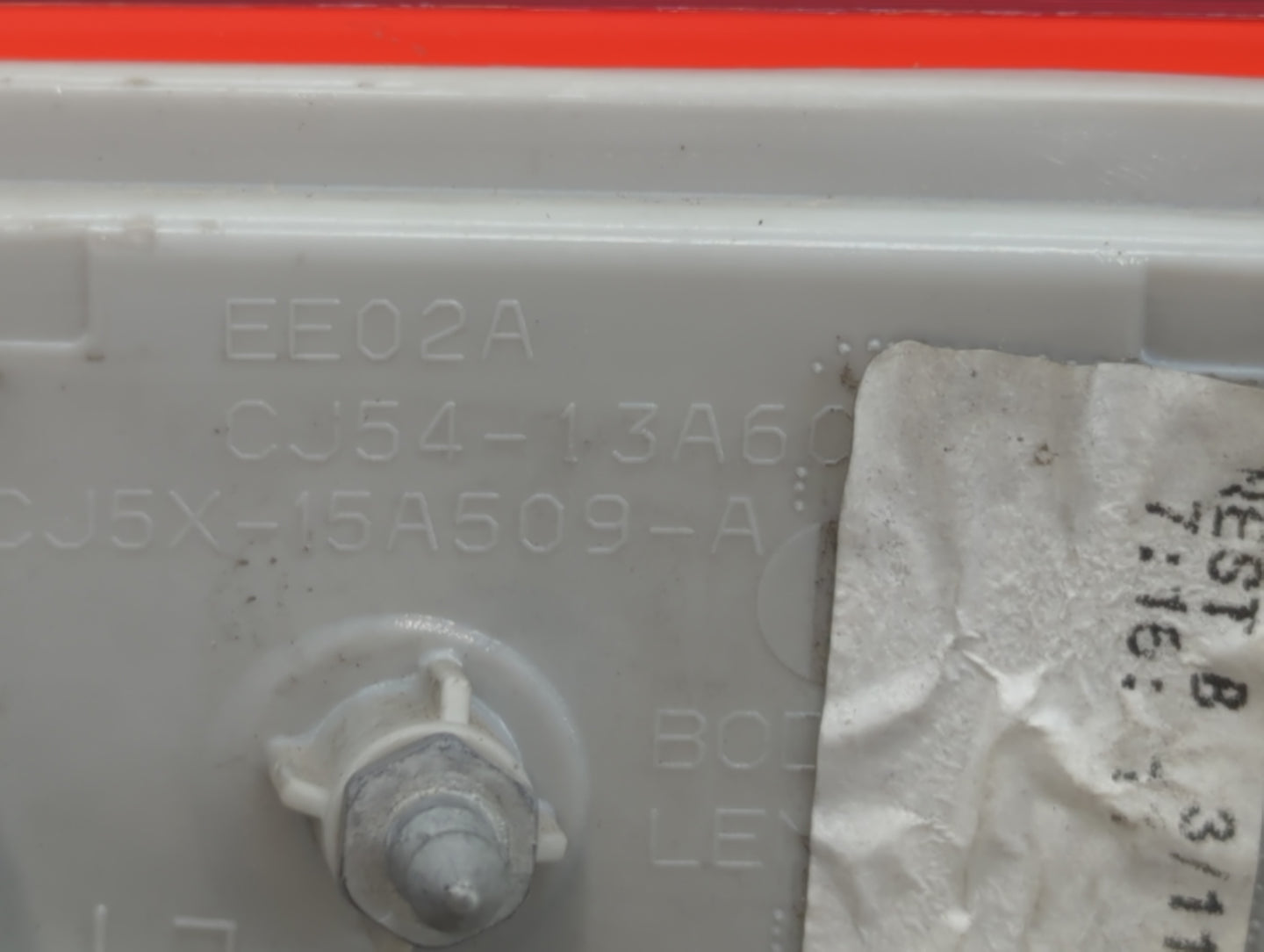 2013-2016 Ford Escape Tail Light Assembly Passenger Right OEM P/N:CJ5X-15A509-A CJ54-13A60 Fits Fits 2013 2014 2015 2016 OEM