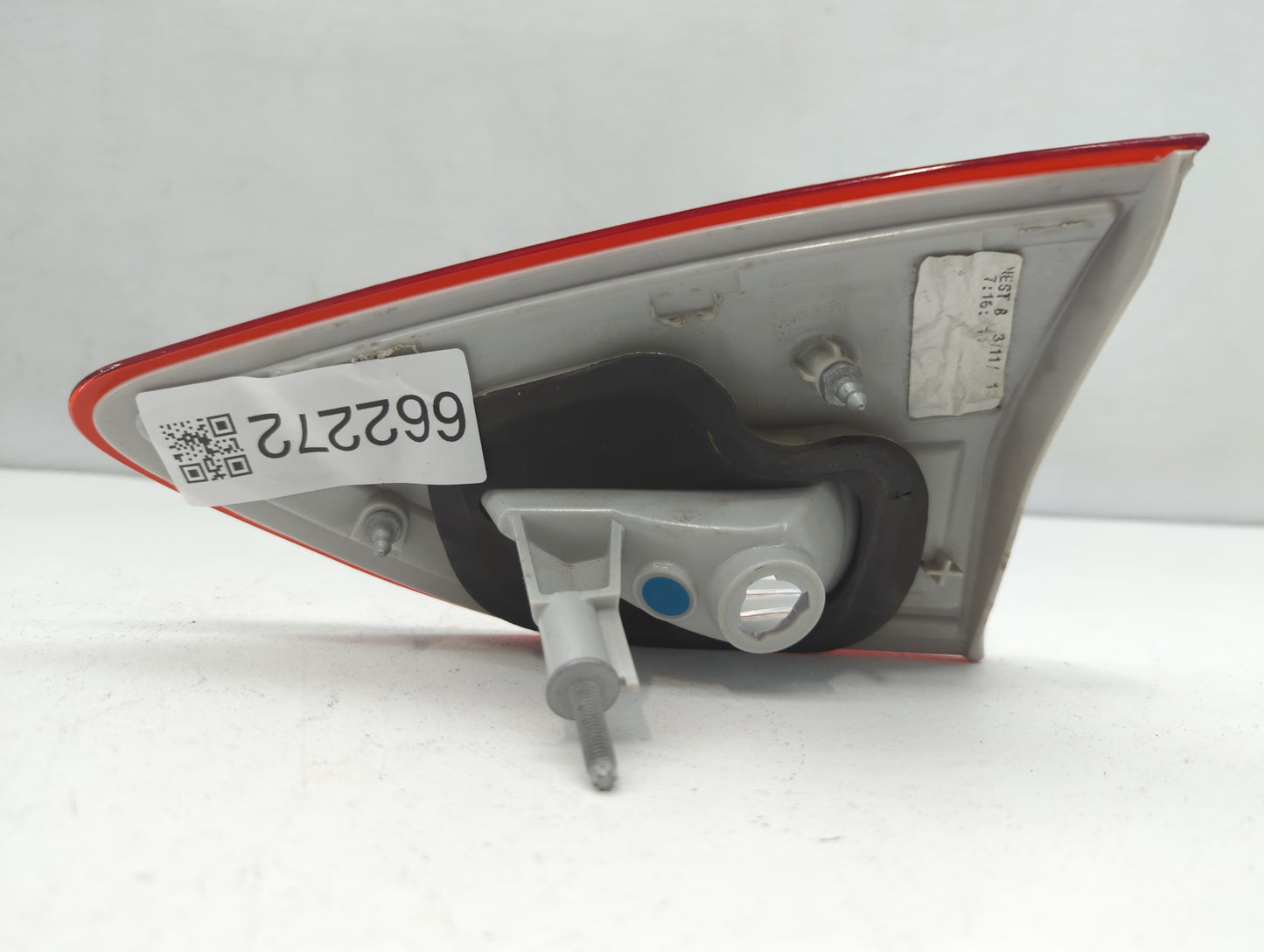 2013-2016 Ford Escape Tail Light Assembly Passenger Right OEM P/N:CJ5X-15A509-A CJ54-13A60 Fits Fits 2013 2014 2015 2016 OEM