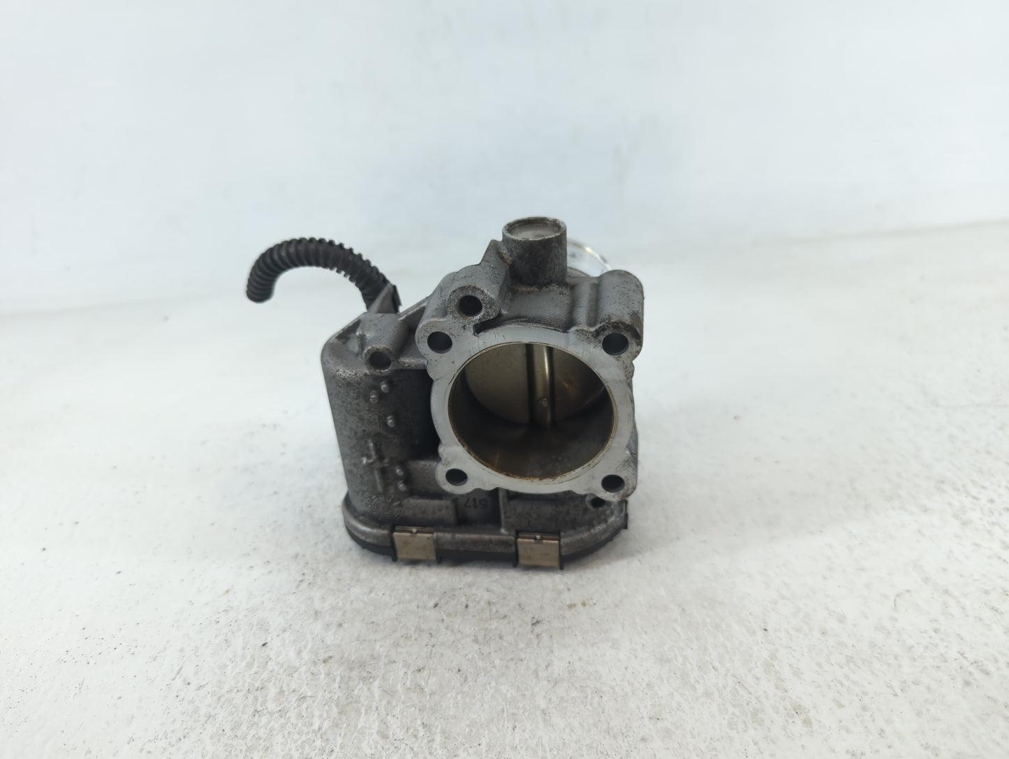 2013-2016 Ford Escape Throttle Body P/N:7S7G-9F991-CA Fits Fits 2013 2014 2015 2016 2017 2018 2019 OEM Used Auto Parts - Oem