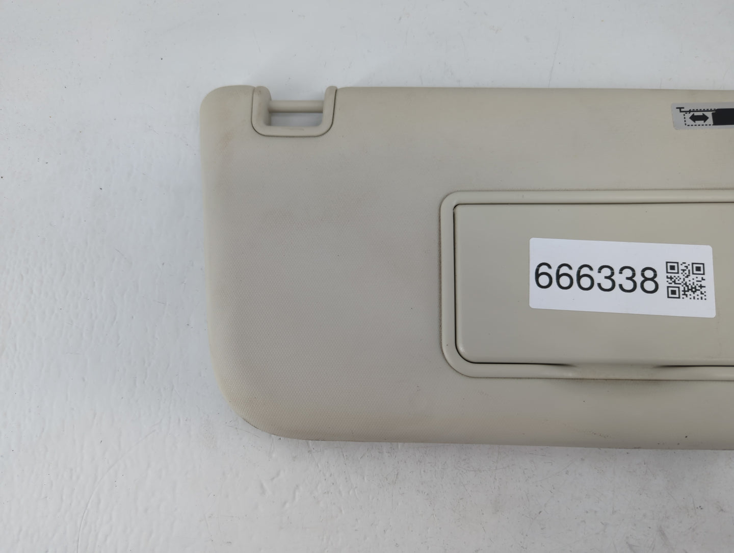 2013-2019 Ford Escape Sun Visor Shade Replacement Passenger Right Mirror Fits Fits 2013 2014 2015 2016 2017 2018 2019 OEM Us