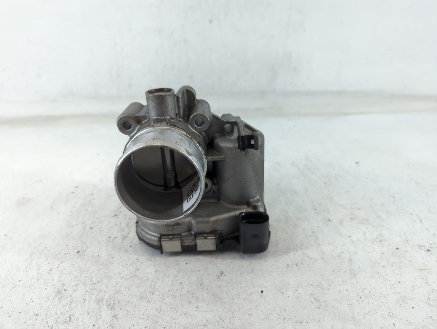 2013-2016 Ford Escape Throttle Body P/N:7S7G-9F991-CA Fits Fits 2013 2014 2015 2016 2017 2018 2019 OEM Used Auto Parts - Oem