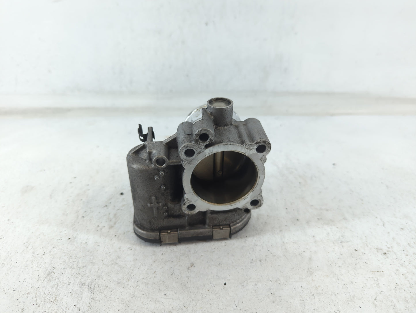 2013-2016 Ford Escape Throttle Body P/N:7S7G-9F991-CA Fits Fits 2013 2014 2015 2016 2017 2018 2019 OEM Used Auto Parts - Oem
