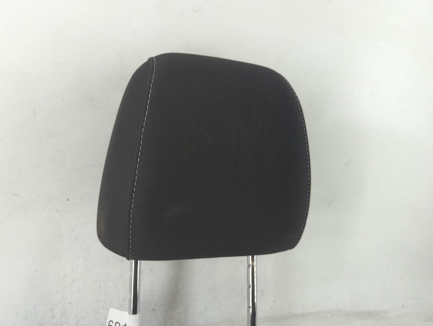 2016 Ford Escape Headrest Head Rest Front Driver Passenger Seat Fits OEM Used Auto Parts - Oemusedautoparts1.com