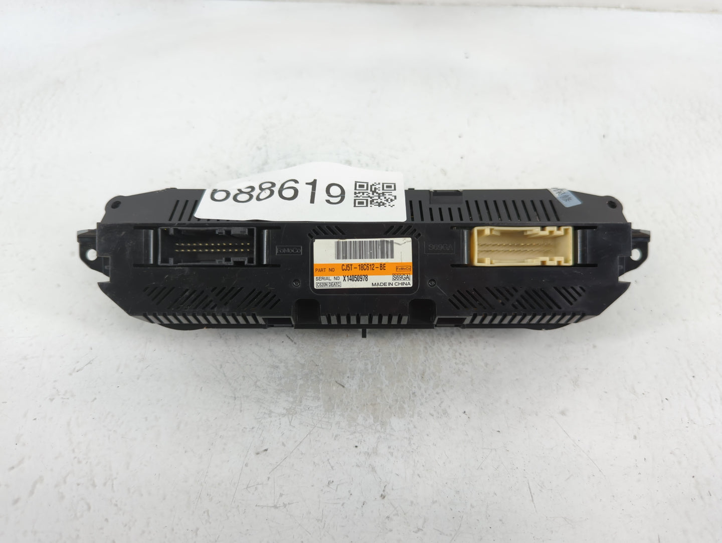 2015-2016 Ford Escape Climate Control Module Temperature AC/Heater Replacement P/N:X03050070 CJ5T-18C612-BE Fits Fits 2015 2