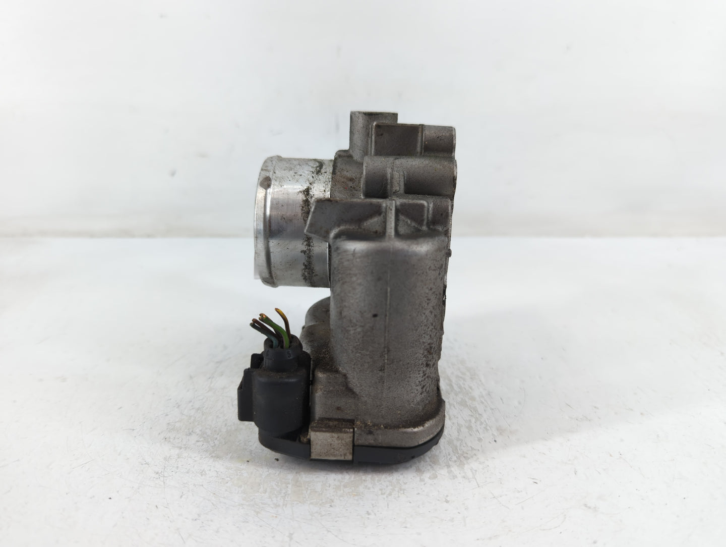 2013-2016 Ford Escape Throttle Body P/N:0 280 750 535 7S7G-9F991-CA Fits Fits 2013 2014 2015 2016 2017 2018 2019 OEM Used Au