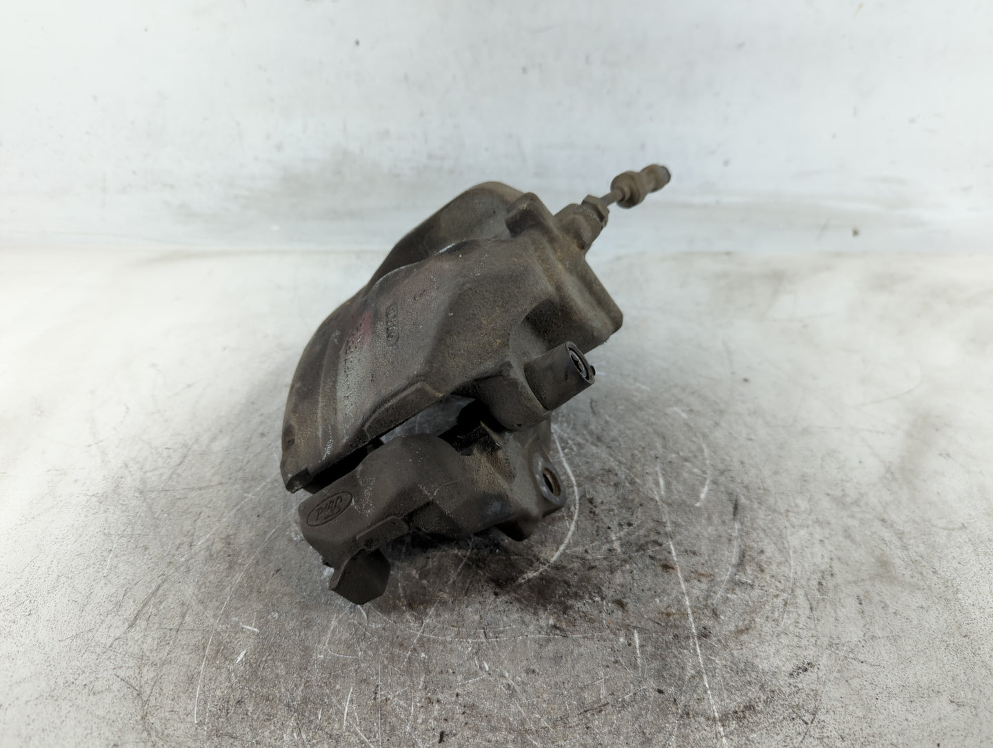 2013-2016 Ford Escape Front Passenger Right Brake Caliper 699549 - Oemusedautoparts1.com