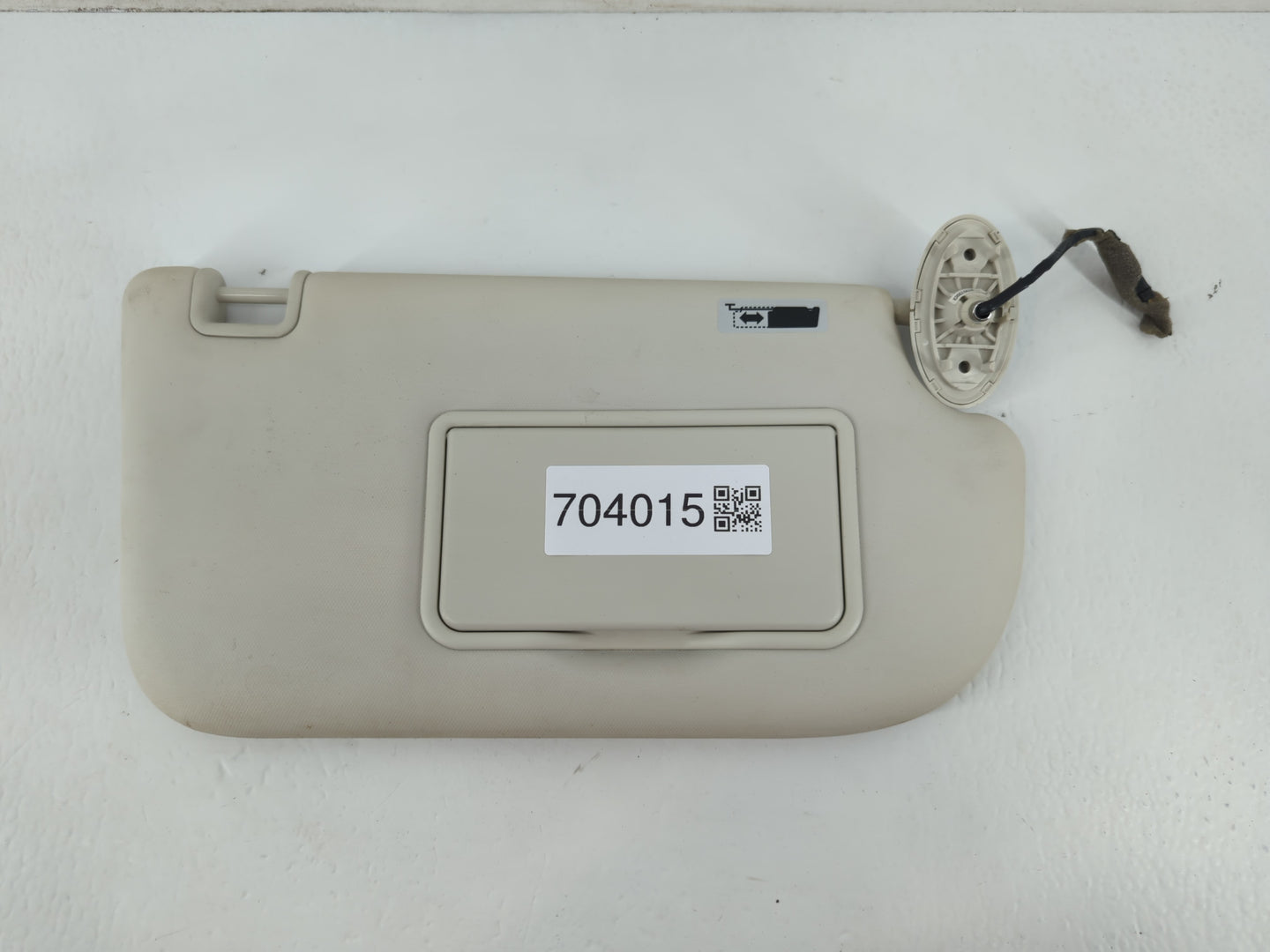 2013-2019 Ford Escape Sun Visor Shade Replacement Passenger Right Mirror Fits Fits 2013 2014 2015 2016 2017 2018 2019 OEM Us