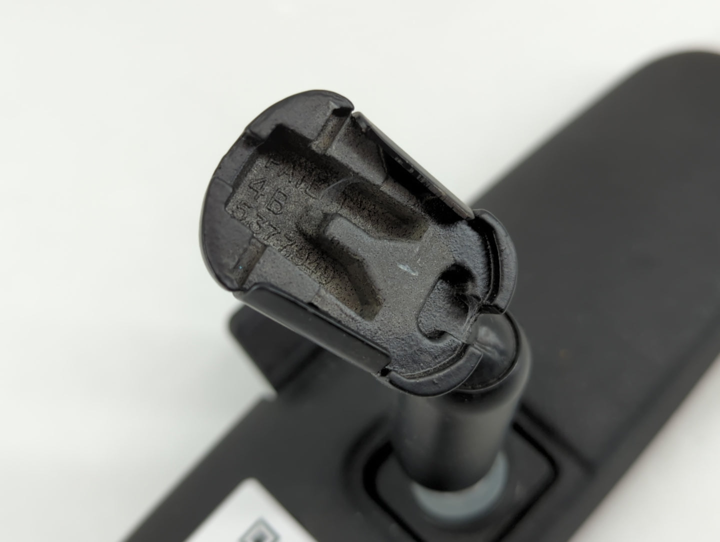 2001-2016 Ford Escape Interior Rear View Mirror Replacement OEM P/N:E8011681 Fits OEM Used Auto Parts - Oemusedautoparts1.co