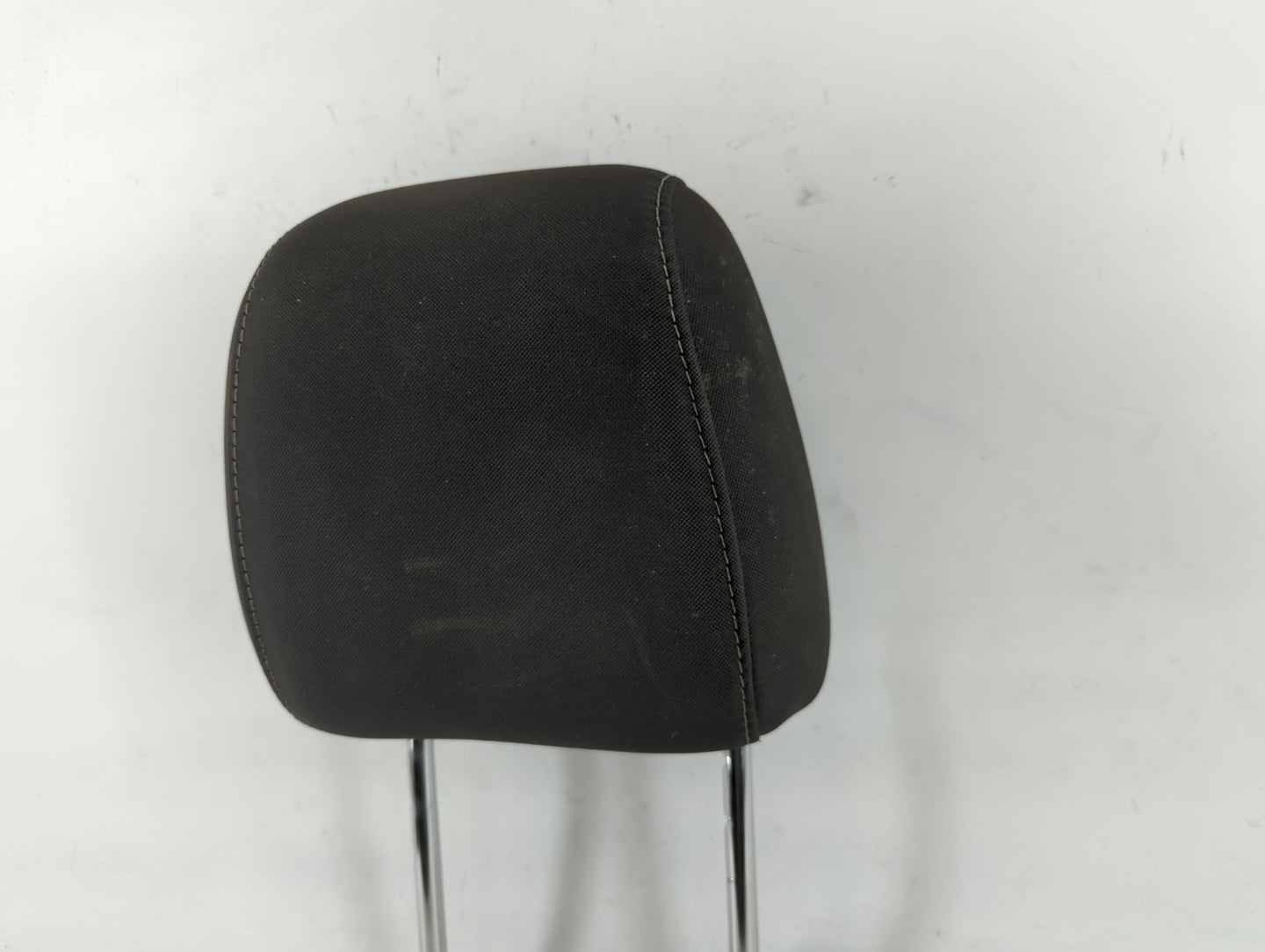 2016-2019 Ford Escape Headrest Head Rest Front Driver Passenger Seat Fits Fits 2016 2017 2018 2019 OEM Used Auto Parts - Oem