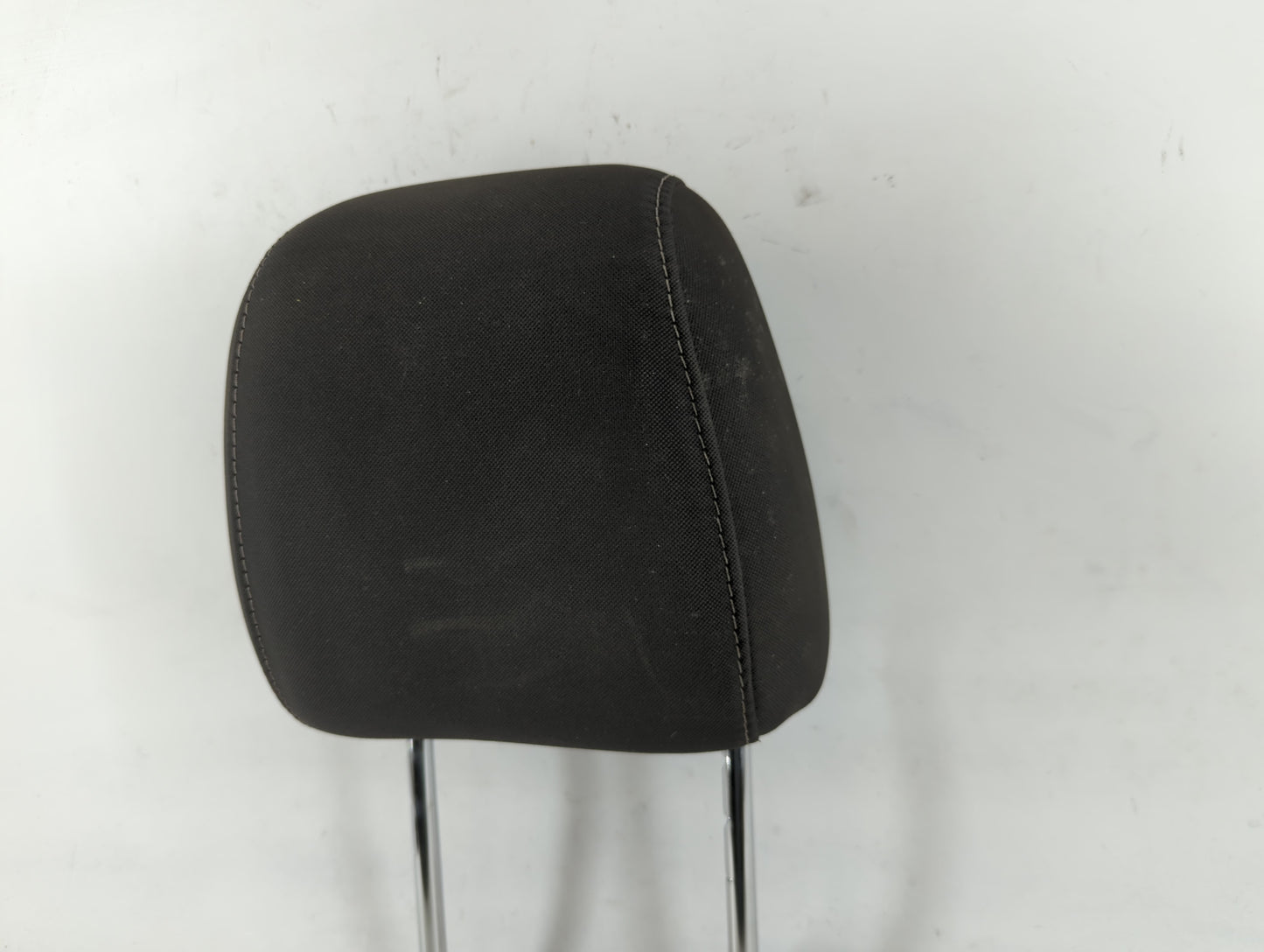 2016-2019 Ford Escape Headrest Head Rest Front Driver Passenger Seat Fits Fits 2016 2017 2018 2019 OEM Used Auto Parts - Oem
