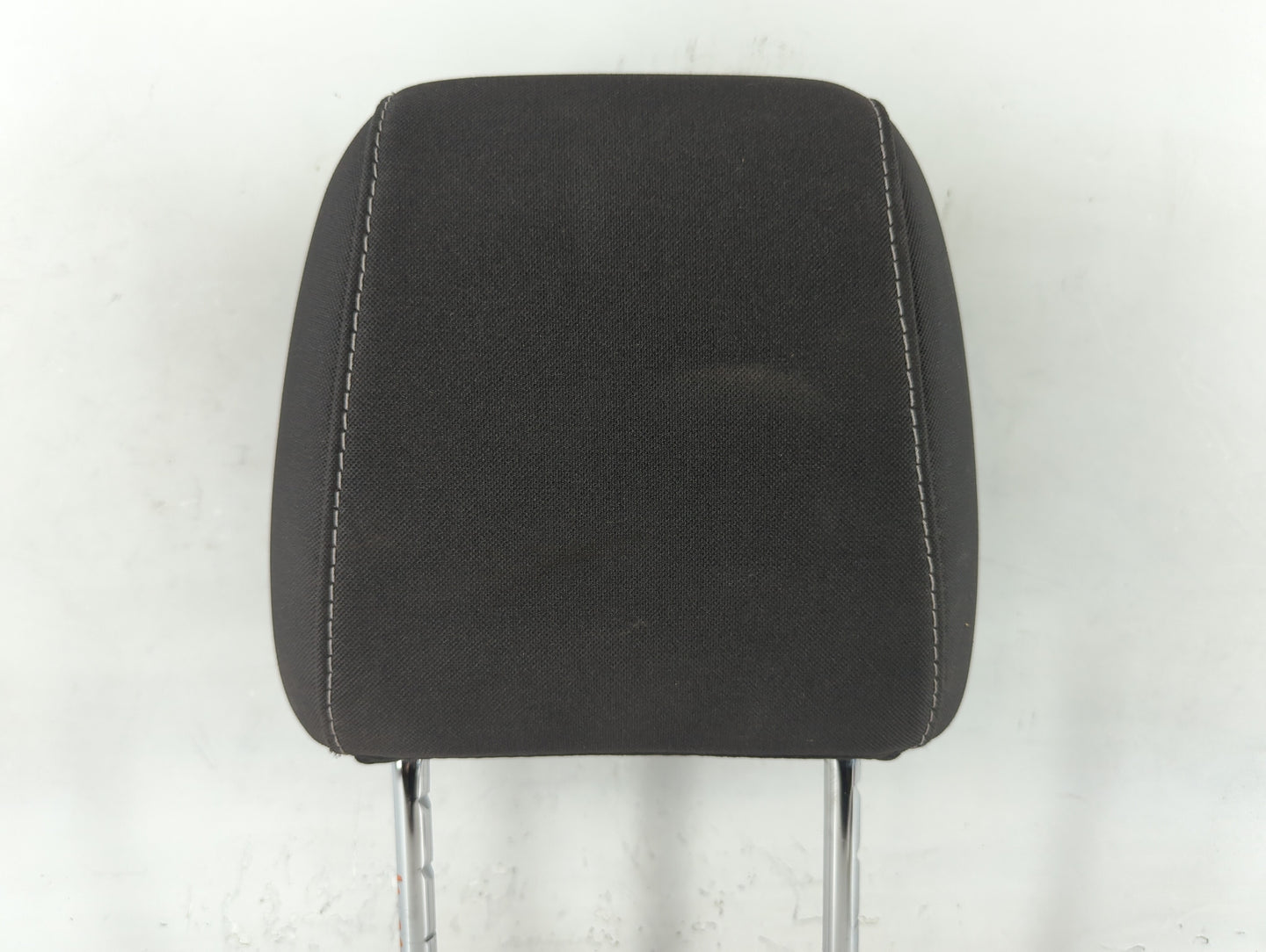2016-2019 Ford Escape Headrest Head Rest Front Driver Passenger Seat Fits Fits 2016 2017 2018 2019 OEM Used Auto Parts - Oem