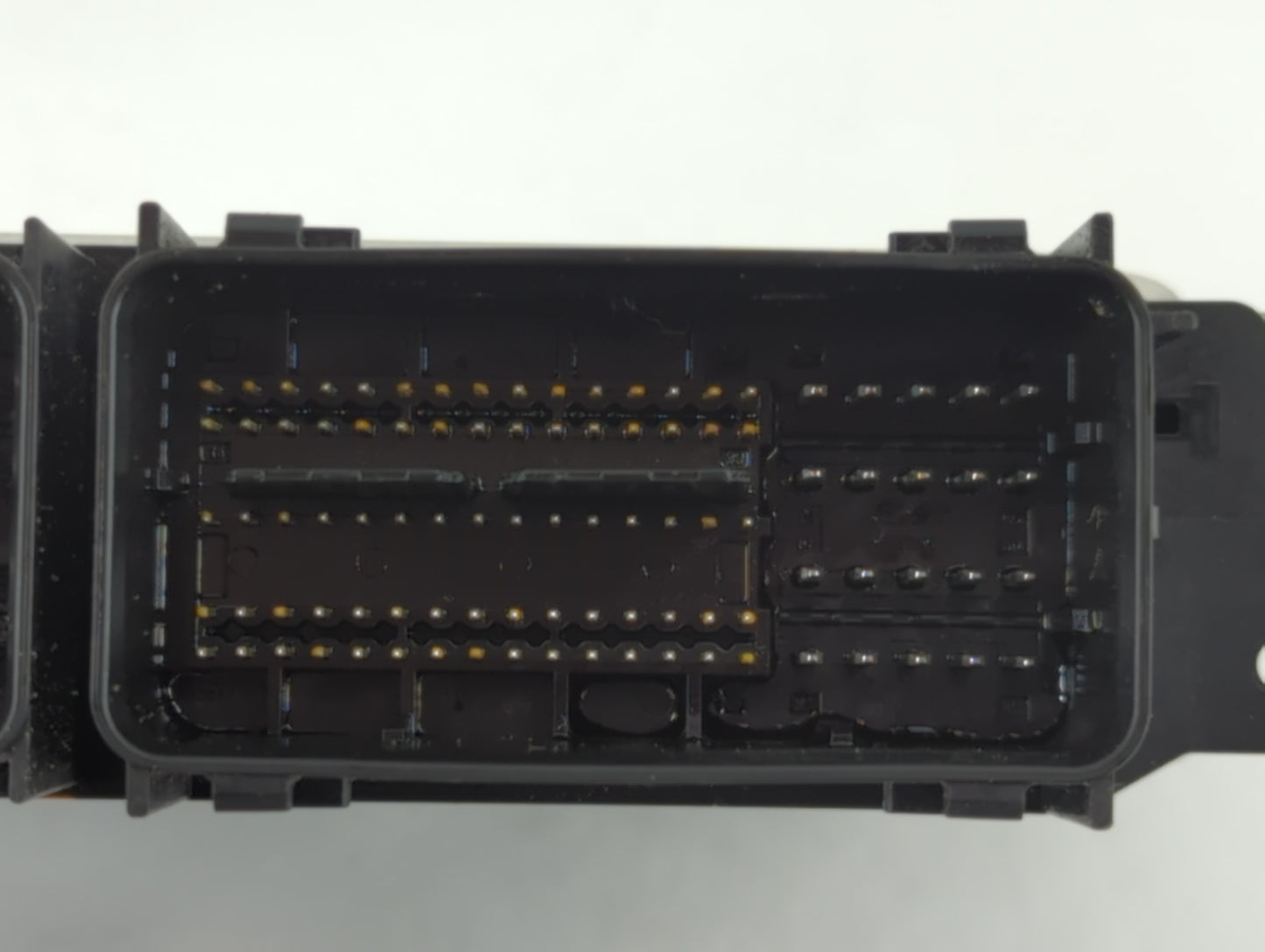 2015-2016 Ford Escape PCM Engine Control Computer ECU ECM PCU OEM P/N:FJ5A-12B684-BA FJ5A-12A650-UB Fits Fits 2015 2016 OEM 