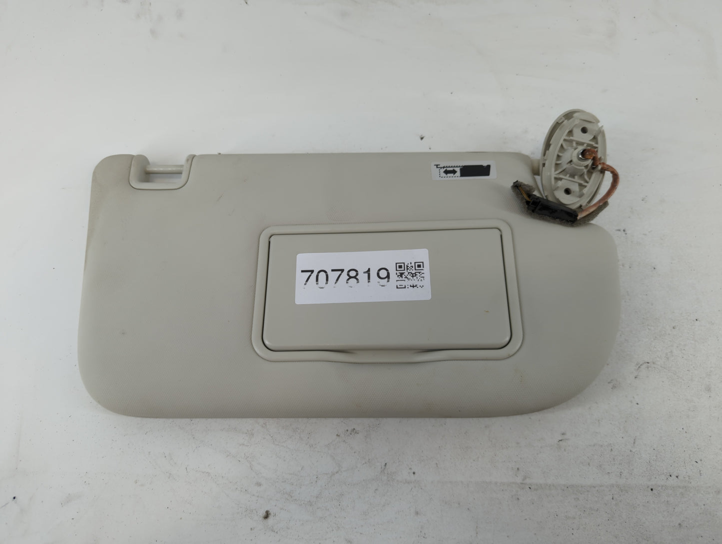2013-2019 Ford Escape Sun Visor Shade Replacement Passenger Right Mirror Fits Fits 2013 2014 2015 2016 2017 2018 2019 OEM Us